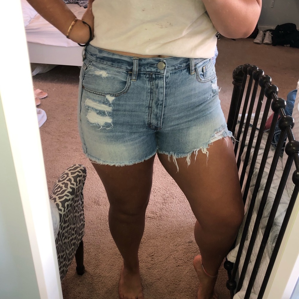American Eagle light blue jean shorts